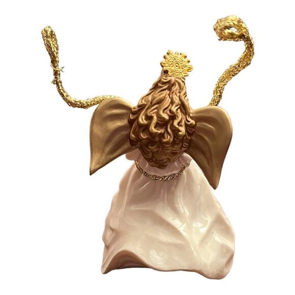 Hallmark Keepsake Ornament Barbie Angel of Joy 2000 Mattel - Picture 2 of 8